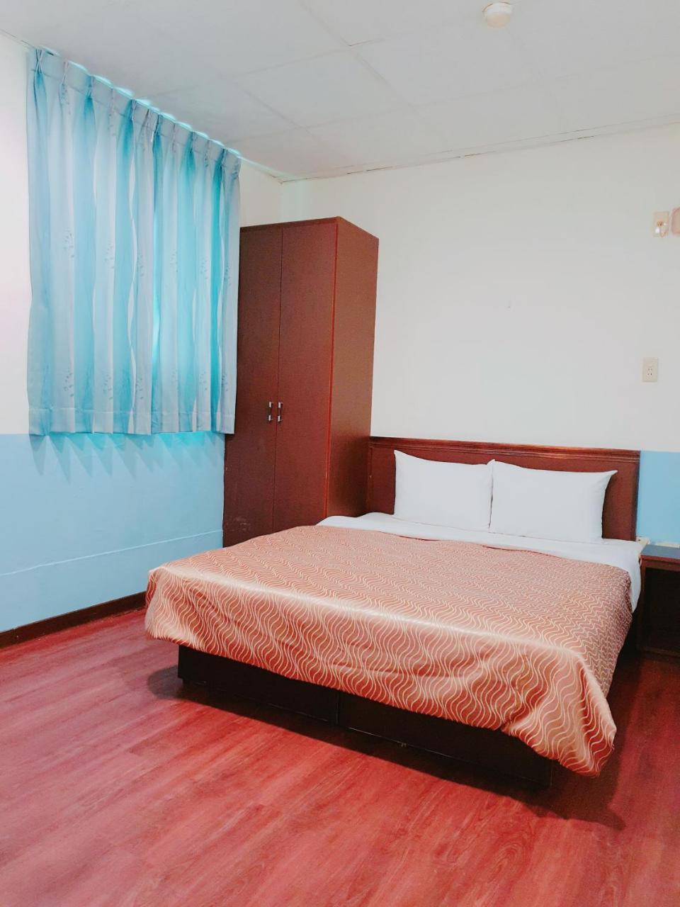 Blue Ocean Hotel Kaohsiung Buitenkant foto